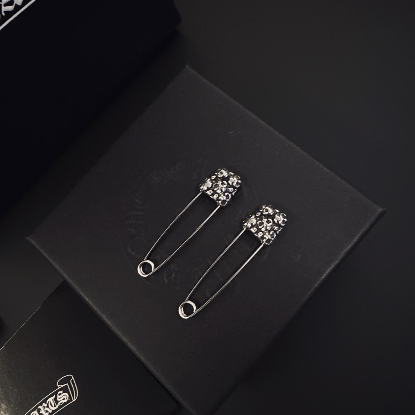 Chrome Hearts Chrom Hearts Silver Safety Pin Earrings